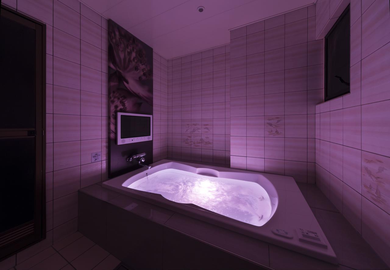 Hotel Plant Garden Resort (Adults Only) Toyokawa Extérieur photo